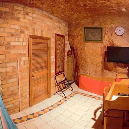 The Underground Motel Coober Pedy Exterior photo