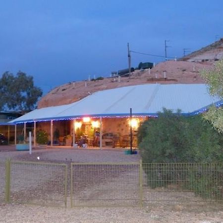 The Underground Motel Coober Pedy Exterior photo