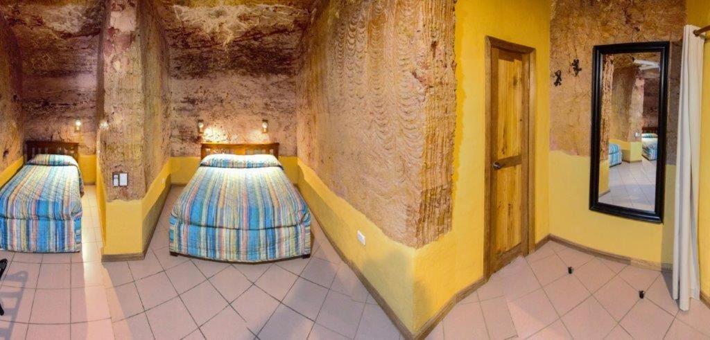 The Underground Motel Coober Pedy Exterior photo